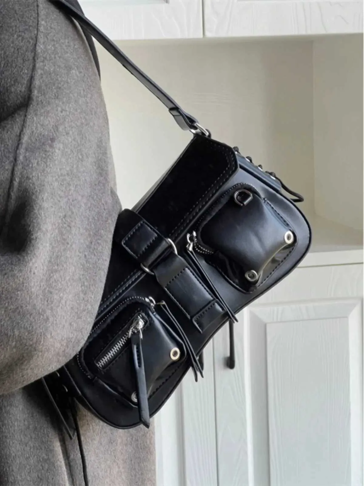 Y2K Koreanische Frauen Haruku Vintage Gothic Schwarze Handtasche Ästhetische Elegante Punk Geldbörse Handtasche Schulter Trend Tote_voghion.com
