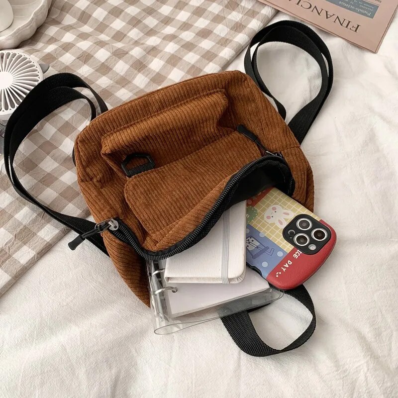 Mode Frauen Mini Rucksack Einfarbig Cord Kleine Rucksäcke Einfach Casual Student Bookbags Reisen Rucksäcke 2022_voghion.com