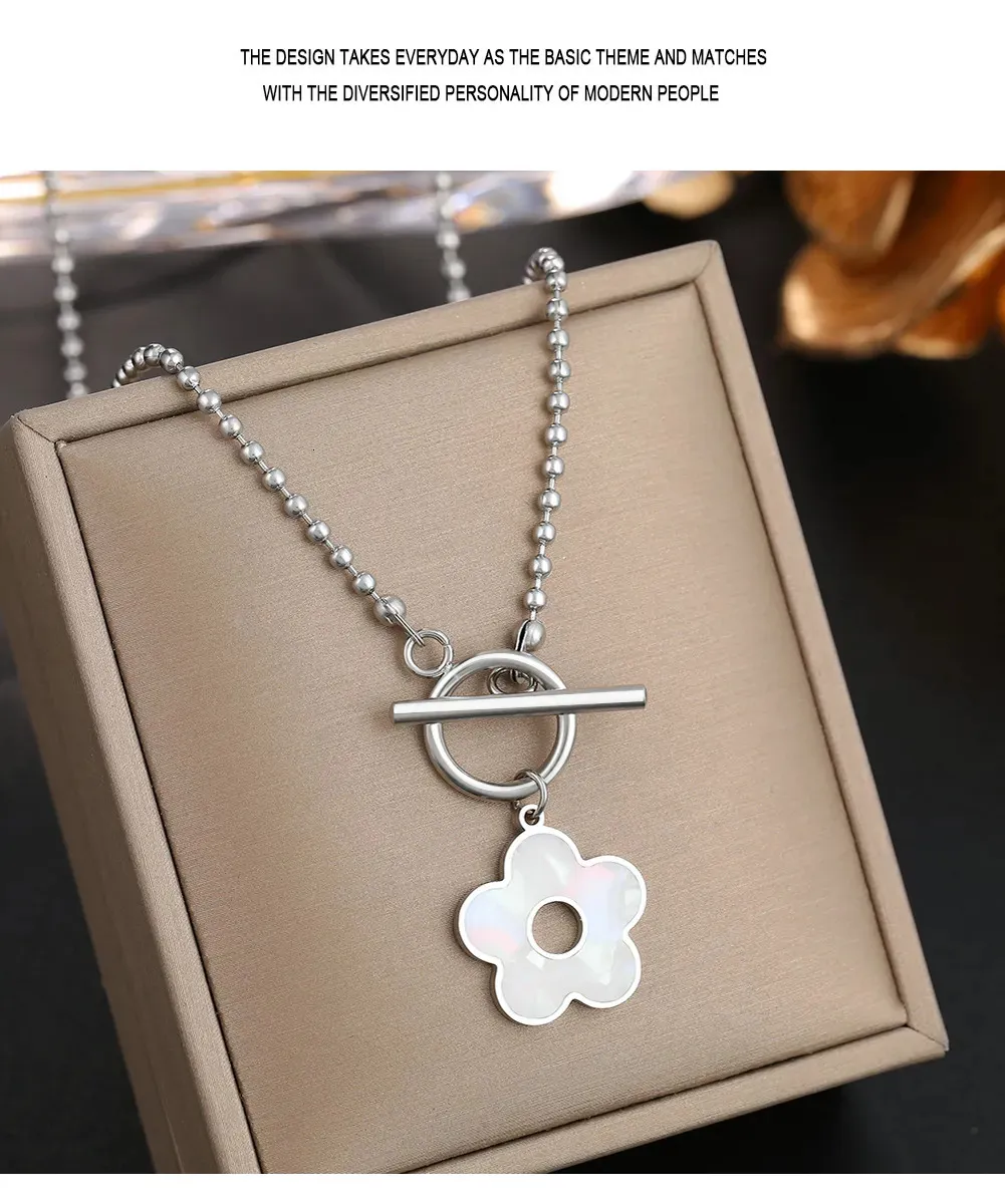 Rustfrit stål halskæder udsøgt tegneserie blomst skal vedhæng vippeknap kæde choker mode halskæde til kvinder_voghion.com