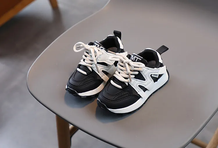 Zapatillas deportivas escolares para niños pequeños, unisex, para entrenamiento, para exteriores, cómodas, tallas 21_voghion.com