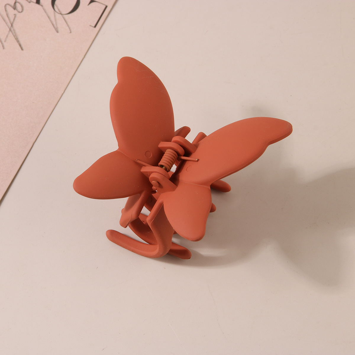 Schmetterlings-Haarklammer, Haarschmuck, mattierter Sprühfarbeneffekt, Persönlichkeit, modischer Hinterkopf-Haarklammer_voghion.com
