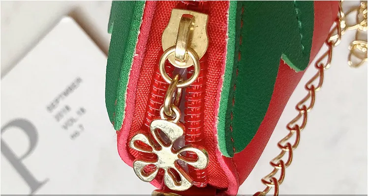Kids Strawberry Shape Messenger Bags Cute Girls Princess Purse Children Chain Shoulder Outdoor Fruit Crossbody Bag M1169_voghion.com