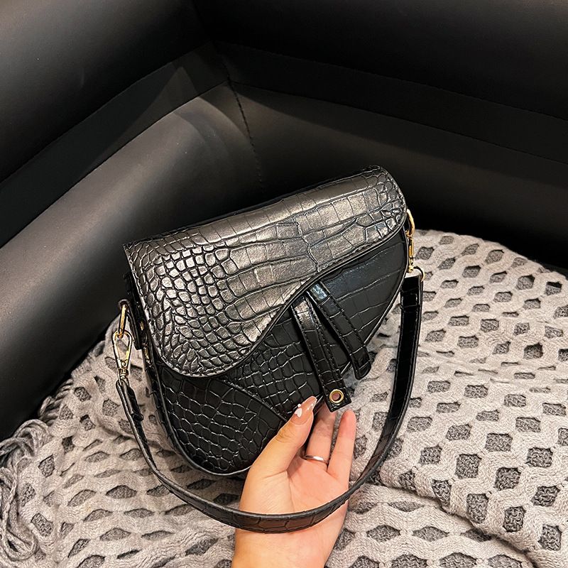 High-End-Tasche für Frauen 2023 neue Mode Schulter Messenger Handtasche Krokodilmuster große Kapazität Außenh_voghion.com