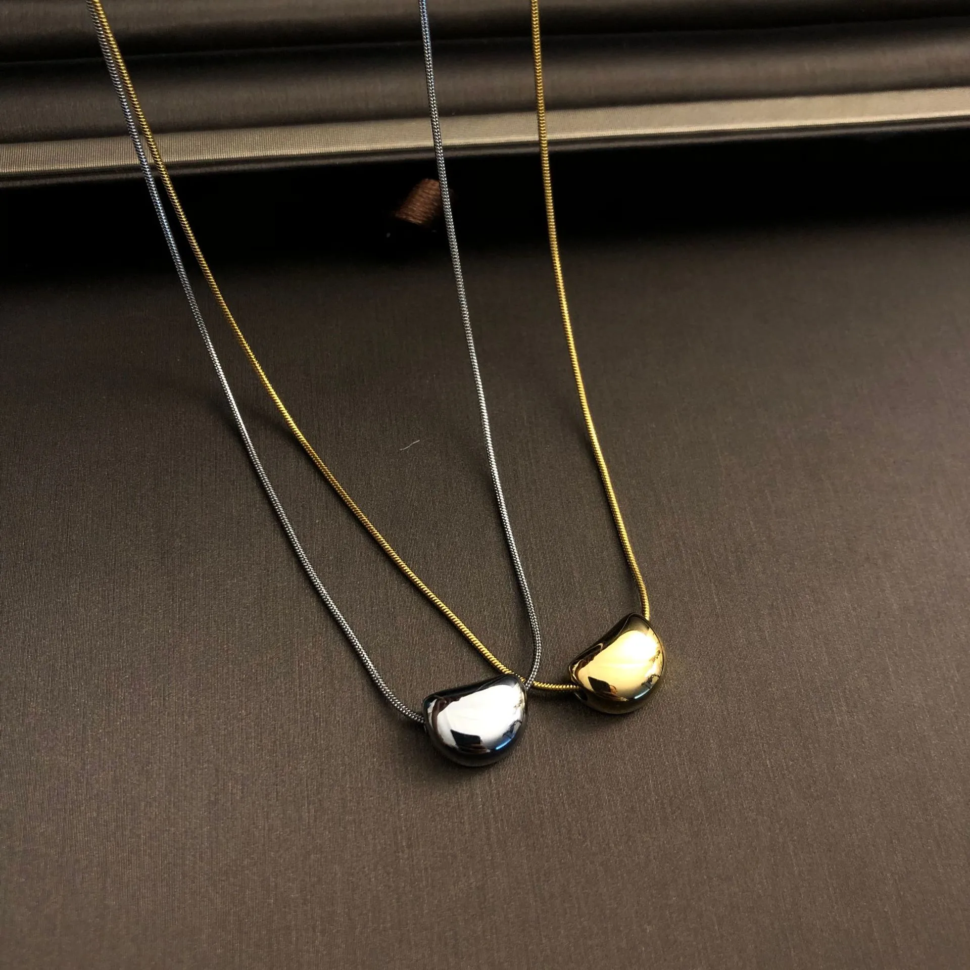 Minimalistische Halskette Mit Anhänger Für Damen Romantisch_voghion.com