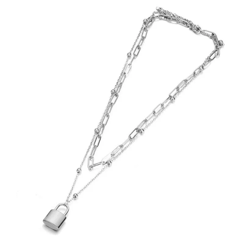 Collane con ciondolo Collana con lucchetto a catena in acciaio inossidabile per donne Catene a doppio strato Ciondoli dorati Choker Gioielli_voghion.com