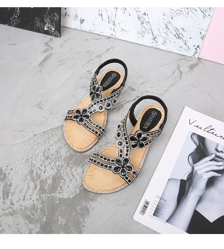 Large Size Hollow Sandals Women's Summer Comfortable Flat Rhinestone Sandals_voghion.com