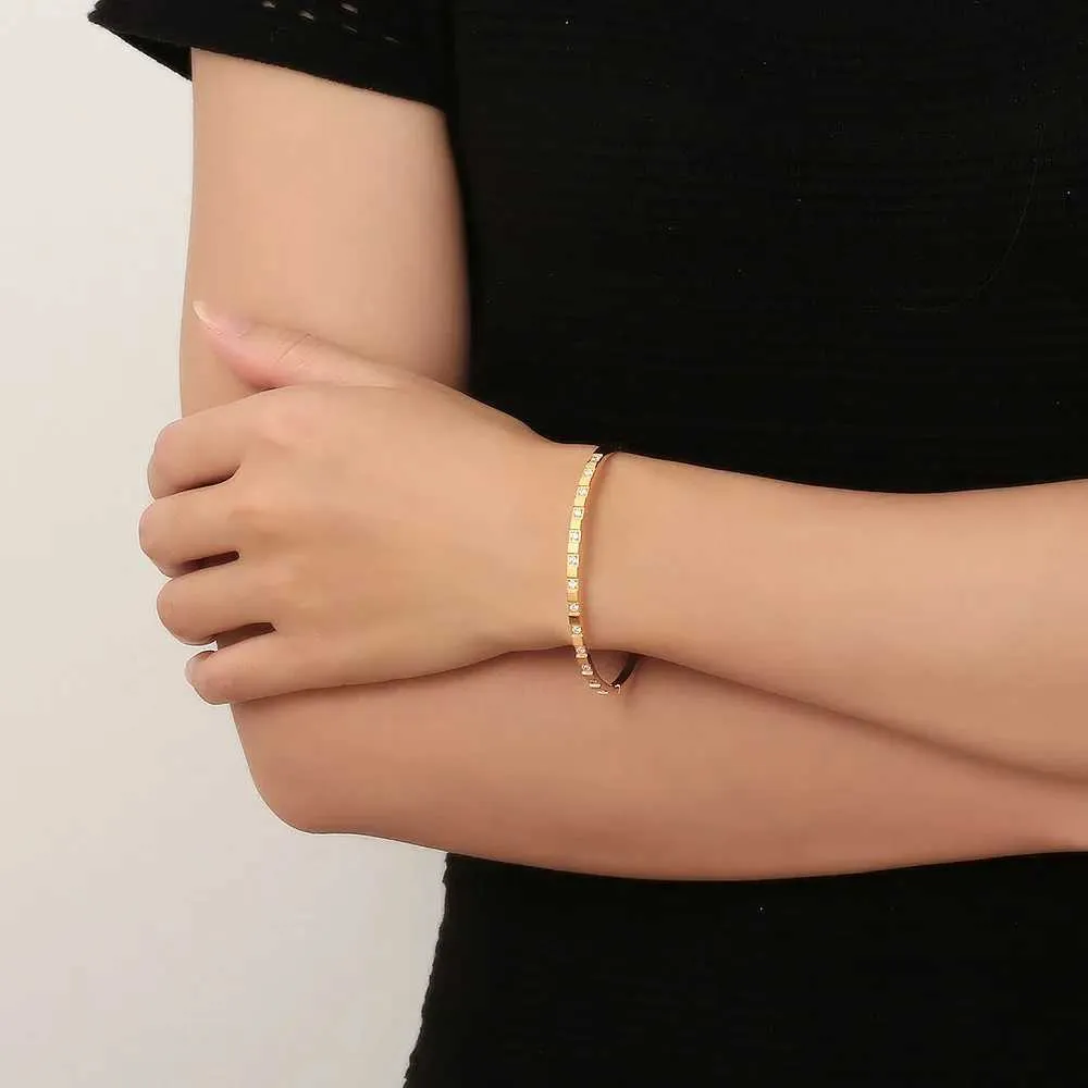 Braccialetti alla moda punk color oro per donne e uomini, braccialetti in acciaio inossidabile alla moda, accessori per gioielli bohémien_voghion.com
