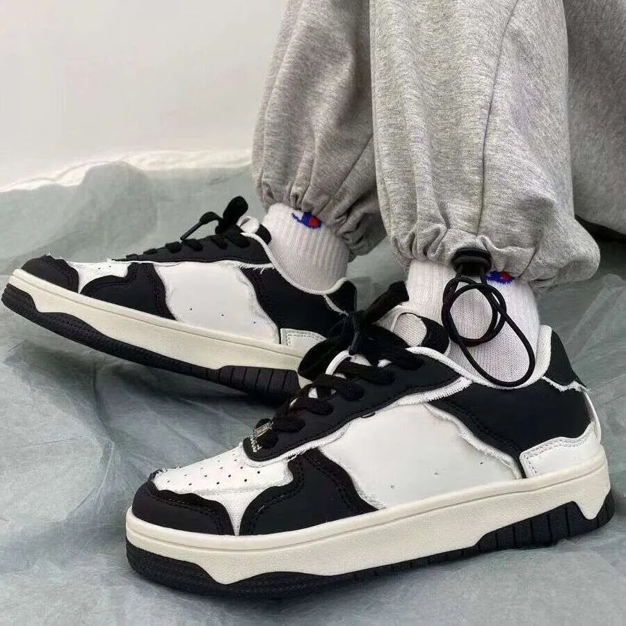 2024s Men Women Casual Single Minimalist Style Thick Soled Board Vintage Shoes White Free Shipping_voghion.com