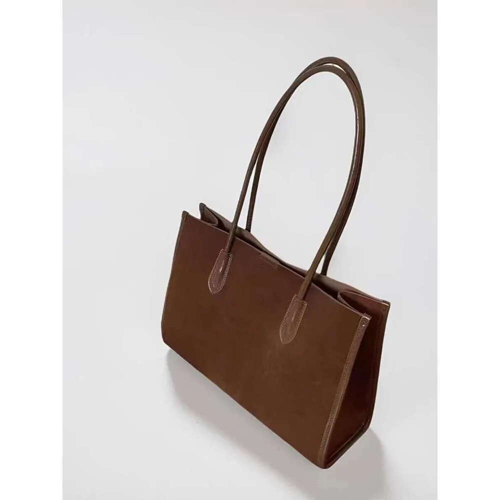 Einfache Maillard Stil Wein Rot Farbe Große Kapazität Lange Griff Tote Matte Wildleder Leder Frauen Handtasche Pendler Schulter_voghion.com