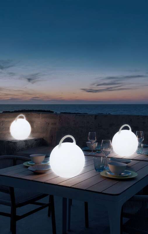 Handheld LED Night Light, Wireless Remote Control Dimming, Bedside Decoration, And Care Atmosphere Are All Taken Care Of_voghion.com