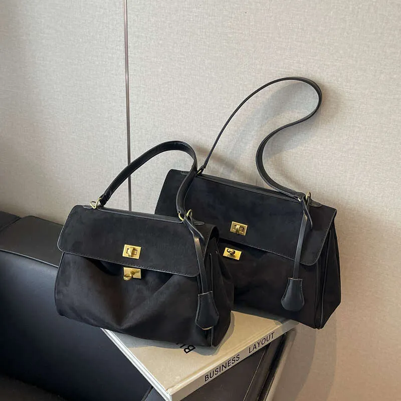 Herbst Winter Neue Frauen Wildleder Leder Tasche Schulter Handtasche Und Geldbörsen Designer Taschen Chic Mode Dame Trendy Satchel_voghion.com