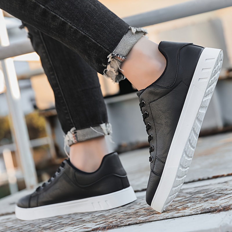 Herren-Skateboardschuh aus PU-Leder mit Schnürung, trendiger, bequemer, leichter Outdoor-Schuh mit rutschfester Sohle zum Gehen und Joggen_voghion.com
