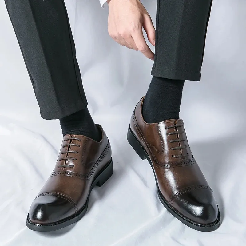 Handgemaakte Wingtip Oxford leren grijze brogue jurk klassieke zakelijke formele herenschoenen Zapatillas Hombre 250226_voghion.com