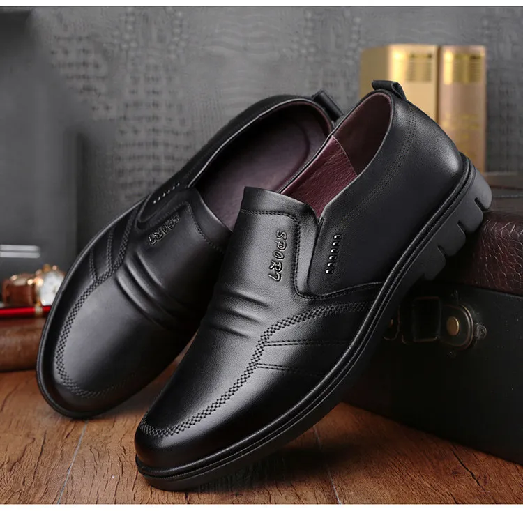 Man Sport Shoe Loafers Men Non-slip Leher Slip-on Black Driving Sneakers Male Dress Shoes Light Brehable Footwear_vogvips.com