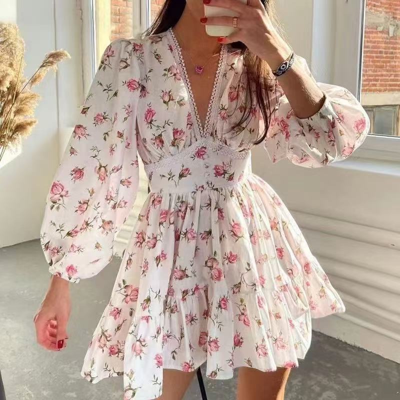European And American Spring Women’s Clothing New Foreign Trade Temperament Sweet Printed V Neck Lace Short Dress