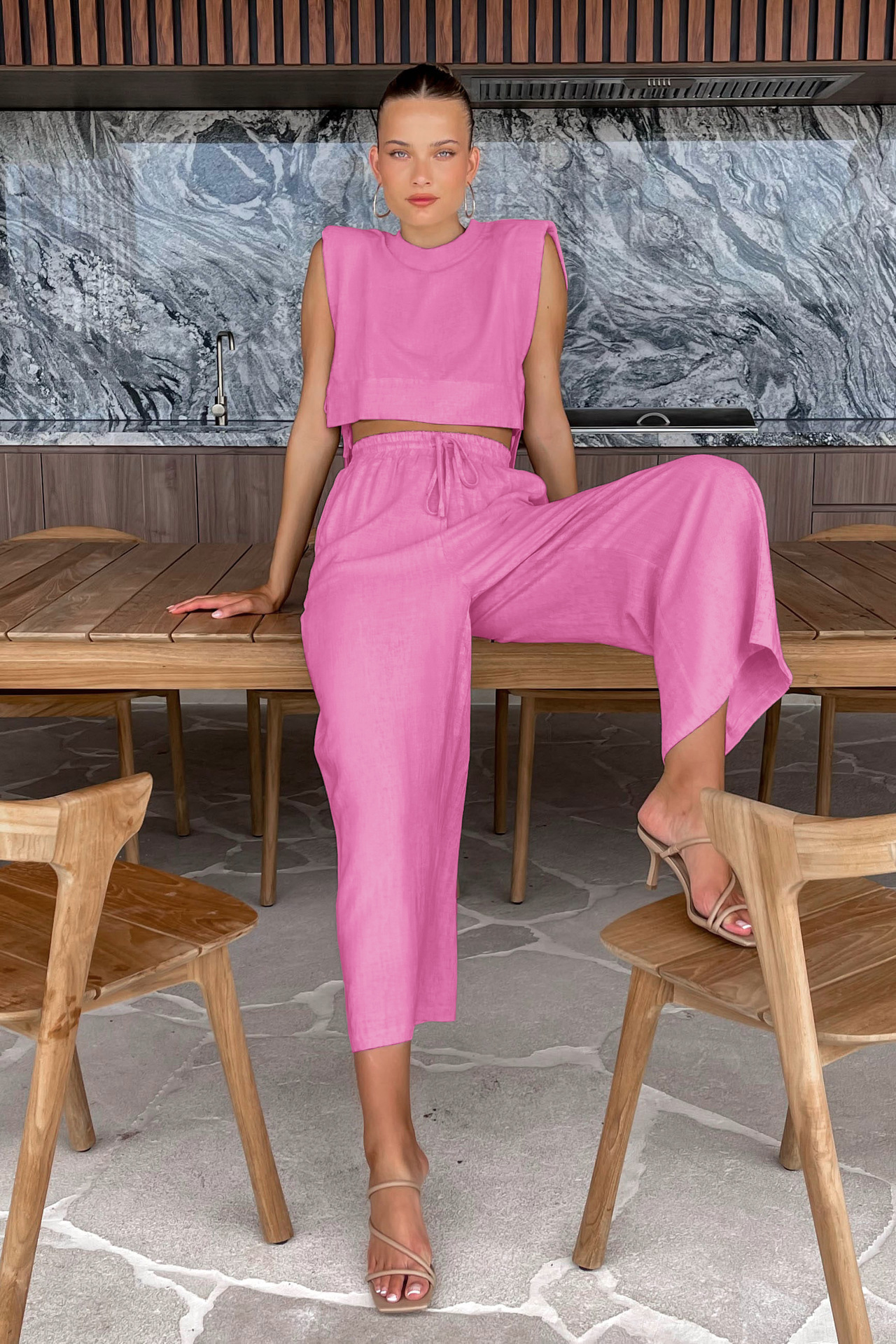 Women's Clothing Fashion cotton and linen suits style shoulder pad sleeveless tops and trousers two-piece suits_voghion.com