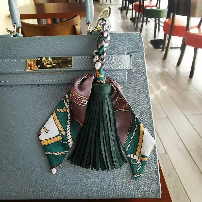 style silk decoration soft PU leather car keychain accessories fashionable womens jewelry pendant Y241121_voghion.com