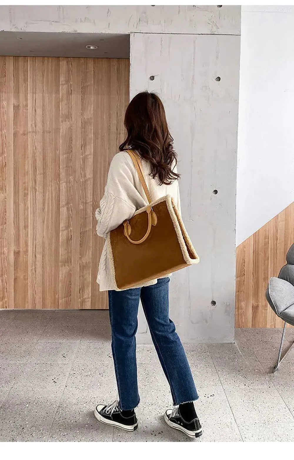 Lammwolle mit Beutel Nischendesign Sinnvolle Textur Große Kapazität Plüschhandtasche Lässige Mode Einzelne Schultertasche_voghion.com