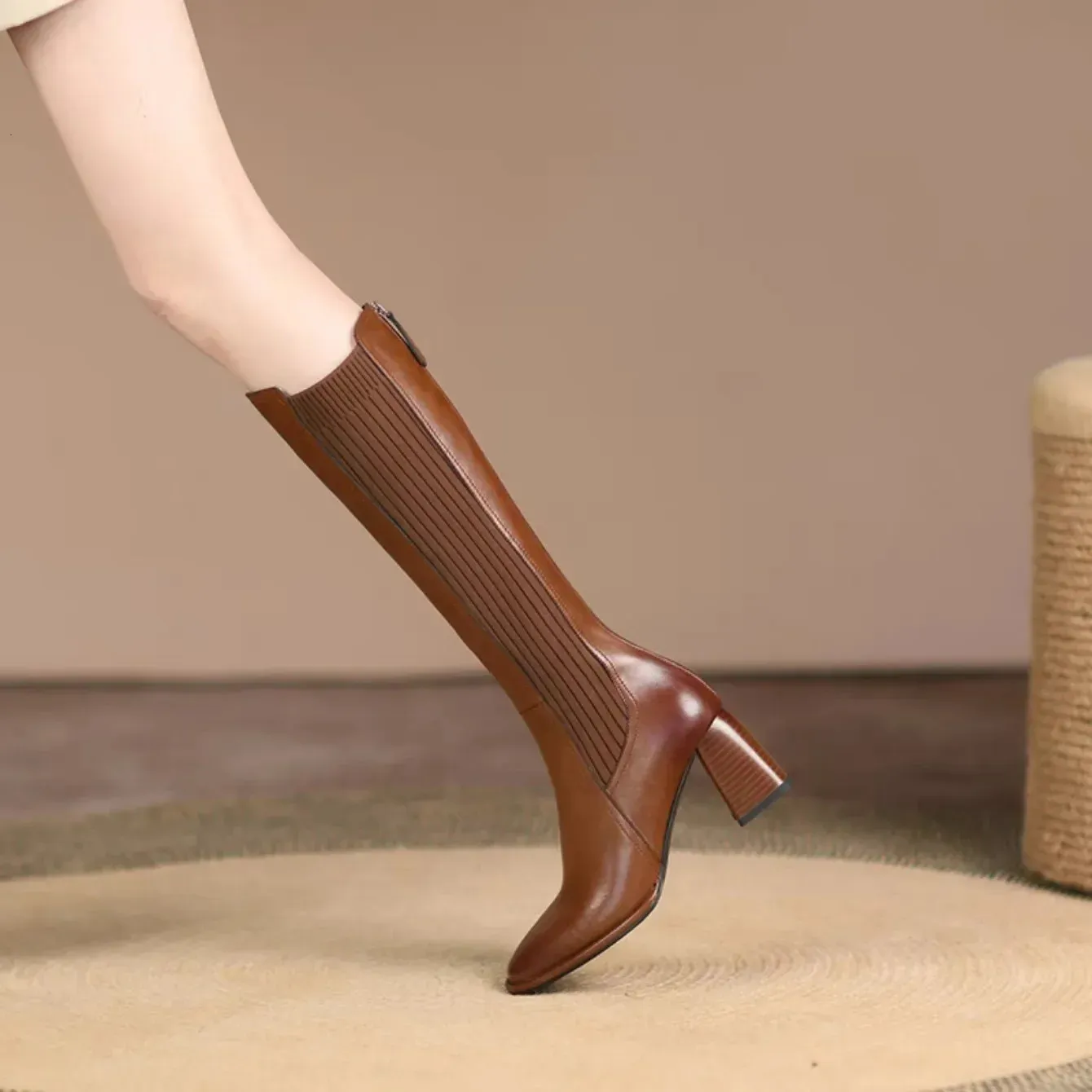 Botas altas de tacón elegantes para mujer marrones y negras_voghion.com