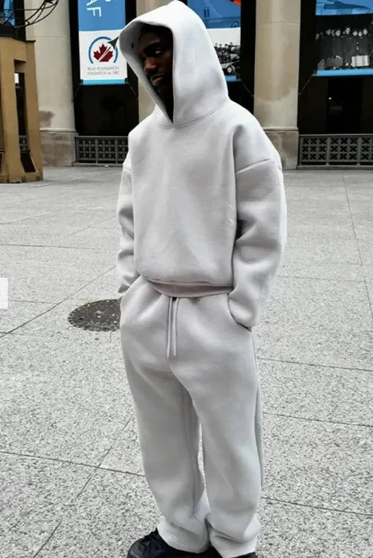 2024 Autumn Winter Simple Thickened Street Casual Loose Solid Color Y2k Hoodie Suit For Men And Women Tracksuit 241011_voghion.com