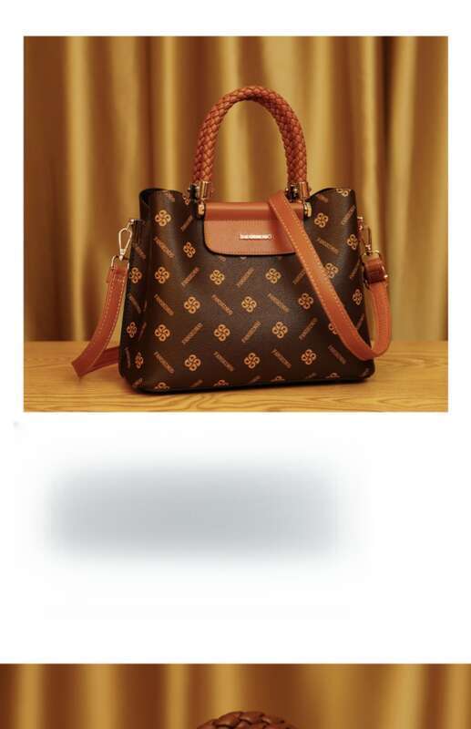 Elegant Middle-aged Women's Handbag Large Capacity Shoulder Bag_voghion.com