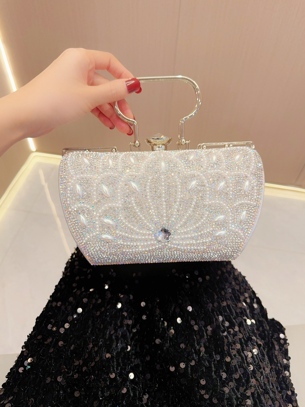 Nouveau sac à main de mariage d'équipe de barre avec le sac de Banquet de bandoulière incrusté de diamant_voghion.com