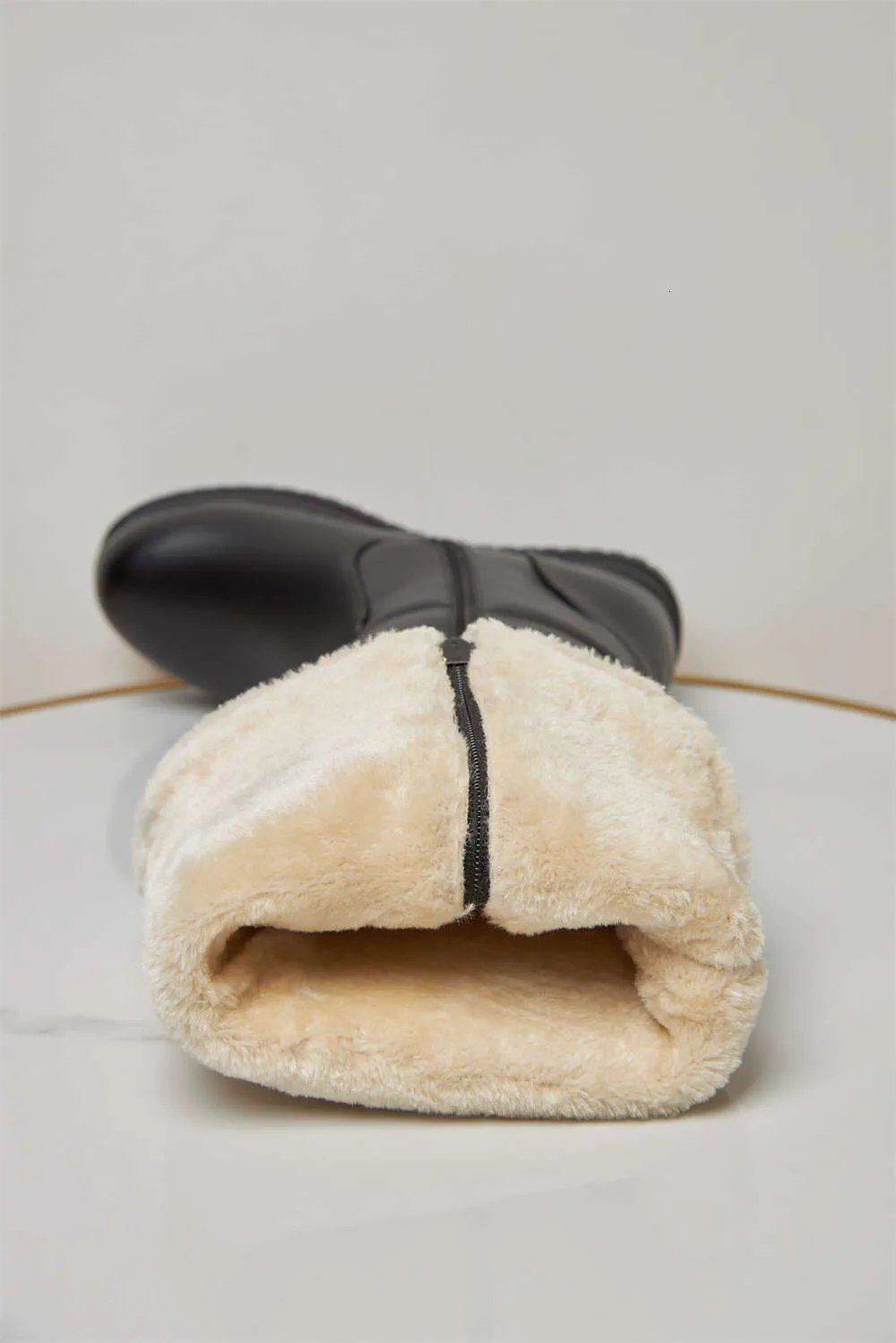 Winter Warm Rosa Weiß Schnee Frauen Schuhe 2024 Niedrigen Absätzen Knie Hohe Stiefel Weibliche Plattform Plüsch Lange Boote Mujer Schwarz_voghion.com