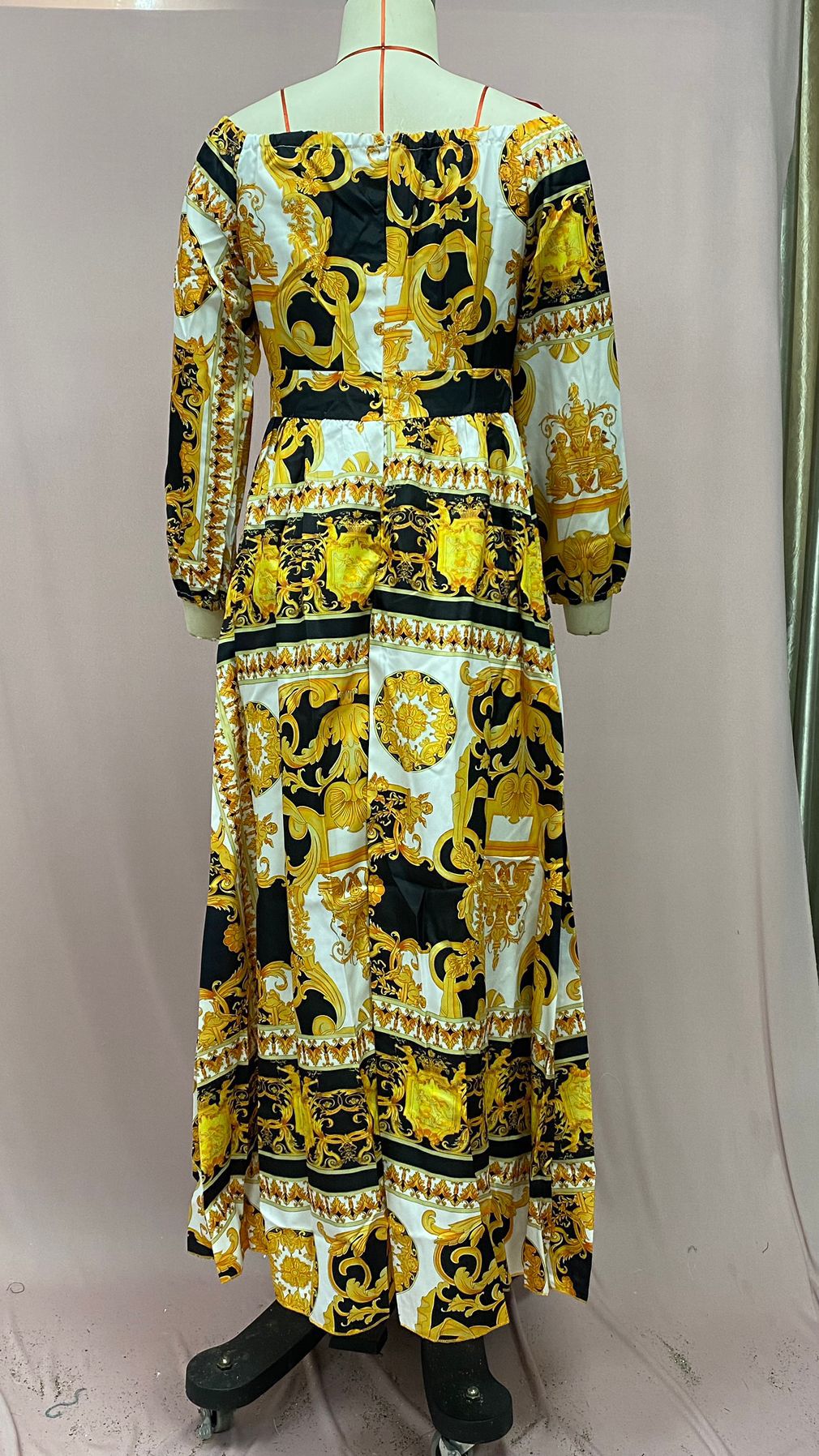 Dress Printed V-neck Retro Long Sleeve Swing Slit Long Dress_voghion.com