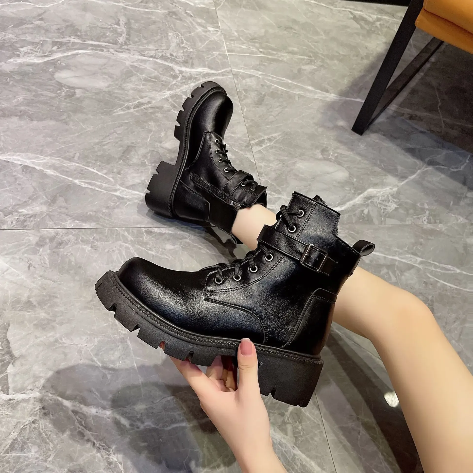 Botas cortas estilo británico para mujer, nuevas, de otoño/invierno, con cordones y cremallera, estilo motociclista, estilo retro, talla 43_voghion.com