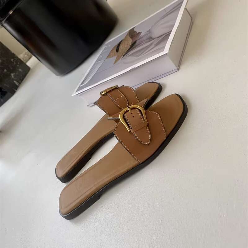 Französische flache Hausschuhe für Damen im Sommer 2024, neue beliebte Sandalen mit Schnalle für Loafer, lässige Strandschuhe_voghion.com