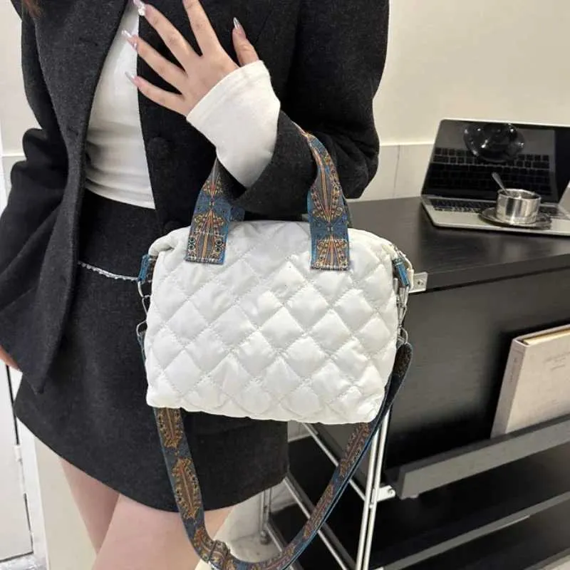 Handtasche fir Fraen mat breedem Gürtel Hierscht/Wanter Rhombus Space Kotteng Schëllertasche mat grousser Kapazitéit - All-Match Shopping241106_voghion.com