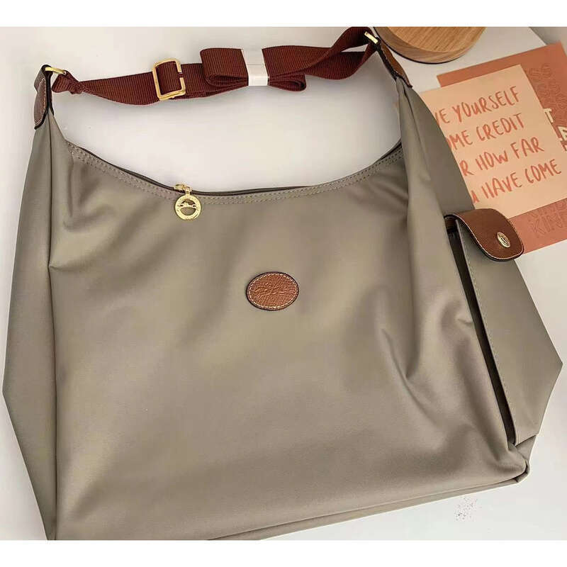 Messenger Nylon Large Capacity Tote Folding Women's Bag,