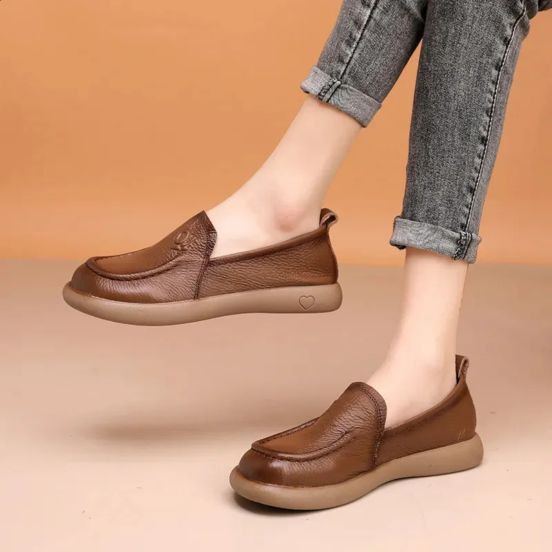 Comfortable Retro Brown Leather Flat Sandals For Women Daily_voghion.com