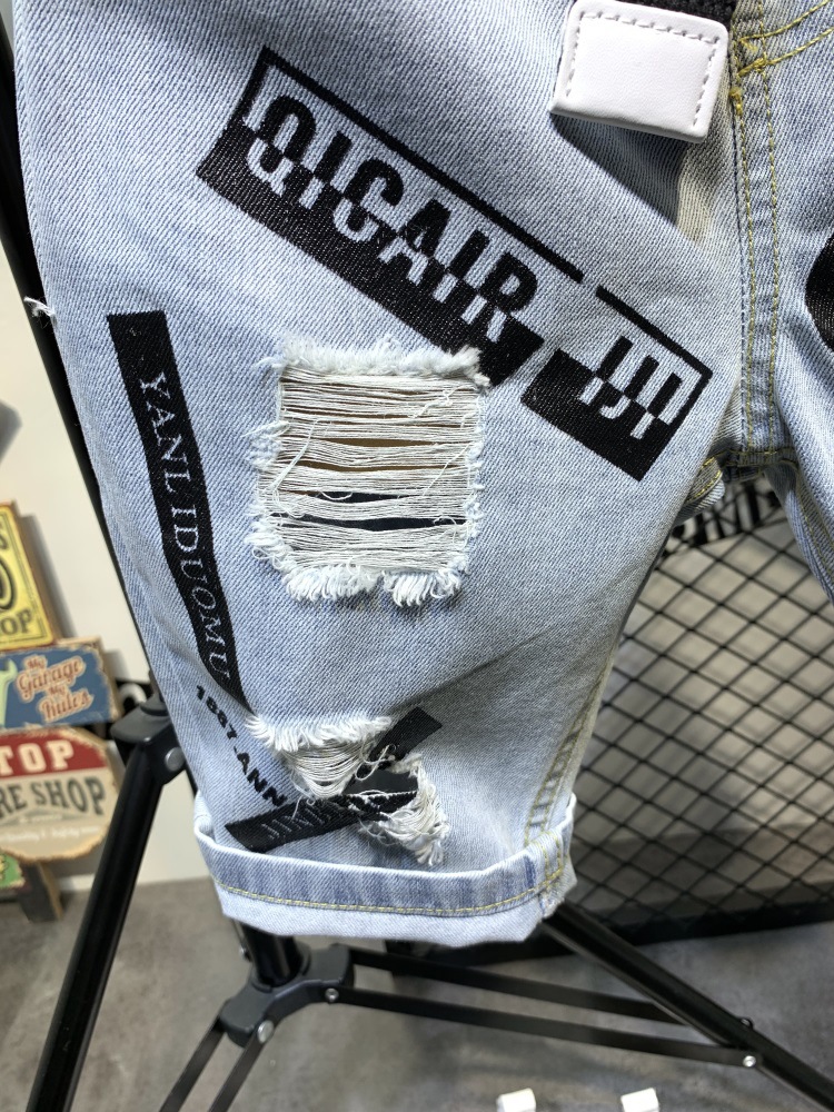 Pantaloni scurți din denim pentru copii Mother&Kids Pantaloni scurți din denim pentru copii cu curea_voghion.com