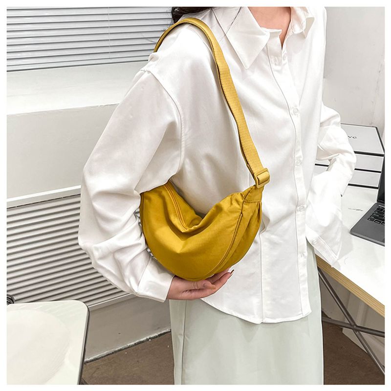 Borsa casual in nylongewebe Mode 2024 Neue Schulter Crossbody Knödel Tasche_voghion.com