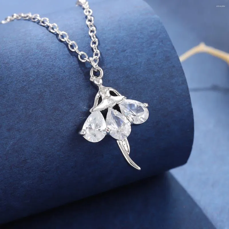 Colliers pendentifs mode cristal ballerine fille polyvalent fée_voghion.com
