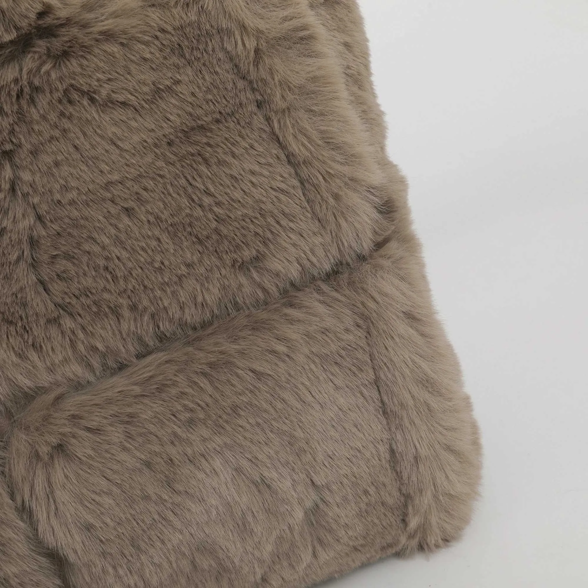 Designer táska, nagy kapacitású, plüss női új, őszi és téli, integrált, bolyhos, hálós, piros ingázó válltáska_voghion.com