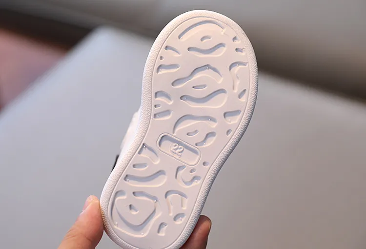 2025 New Kids shoes for leather Outdoor Running youth basketball sneakers black white veet Thick soled flat Height_desvips.com