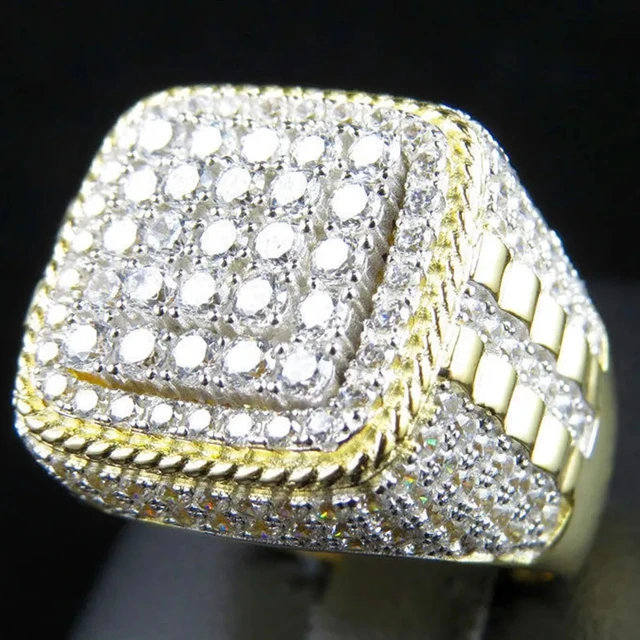 Vendas quentes Huitan Trendy Hip Hop Rock Men Anel para festa Cor dourada clara Full Bling Iced Out Cubic Micro Paved CZ Anéis Presente_voghion.com