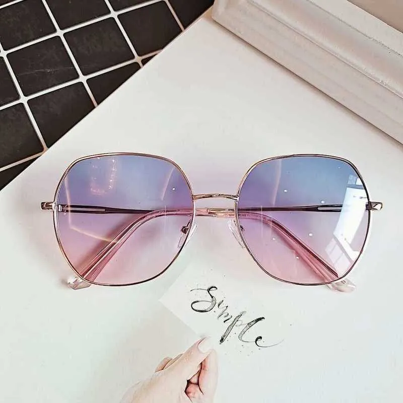 Polarisierte Designer-Sonnenbrille mit großem Rahmen, rundes Retro-Gesicht, Schlankheitseffekt, Sonnenschutz zum Autofahren, rote Netz-Sonnenbrille 63JD_voghion.com