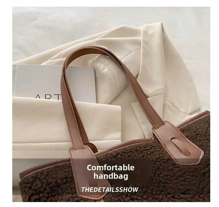 Sac à main en peluche à la mode de grande capacité pour femme, sac à bandoulière polyvalent de couleur unie, décontracté et chaud Y241216_voghion.com