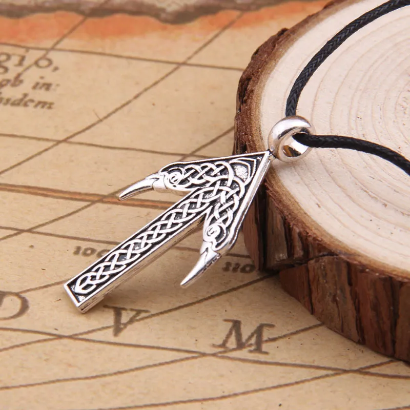 Collier pendentif Viking Raven Amulet Homme Collier Scandinave En Cadeau_voghion.com