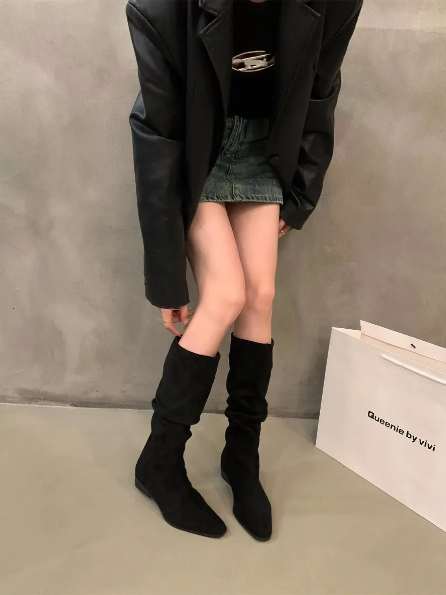 Womens knee high autumn and winter shoes fashionable womens sliding up folding low toe boots Botas De Mujer D81 241007_voghion.com