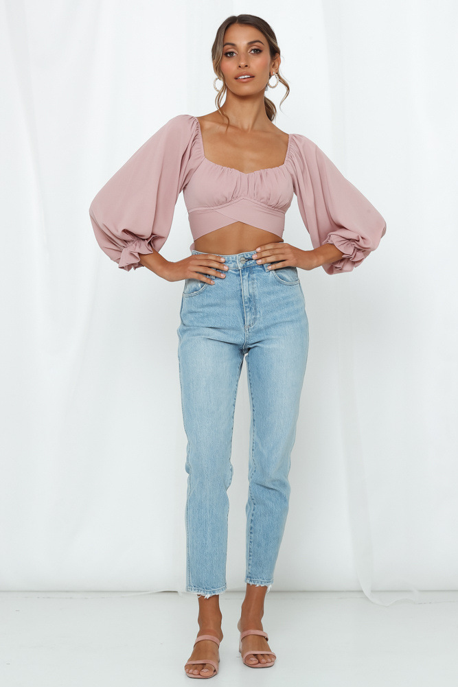 Top crop da donna con spalline e scollo quadrato camicetta estiva_voghion.com