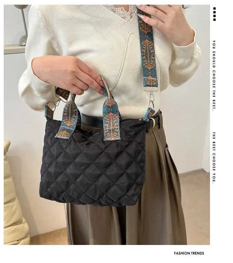 Handtasche fir Fraen mat breedem Gürtel Hierscht/Wanter Rhombus Space Kotteng Schëllertasche mat grousser Kapazitéit - All-Match Shopping241106_voghion.com