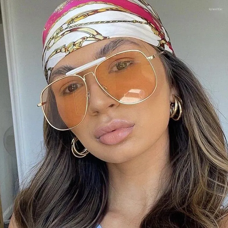 Lunettes de soleil 2024 pour femmes, monture en métal, grande taille, couleur bonbon, crapaud, extérieur, protection UV400, soleil_voghion.com