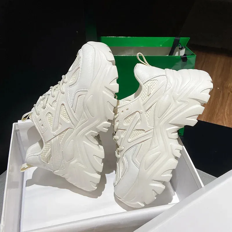 Dicken Boden Koreanische Schwarz Chunky Turnschuhe Frauen Plattform Slip Auf Atmungs Herbst Winter Frau Vulkanisieren Schuhe Pelz_voghion.com