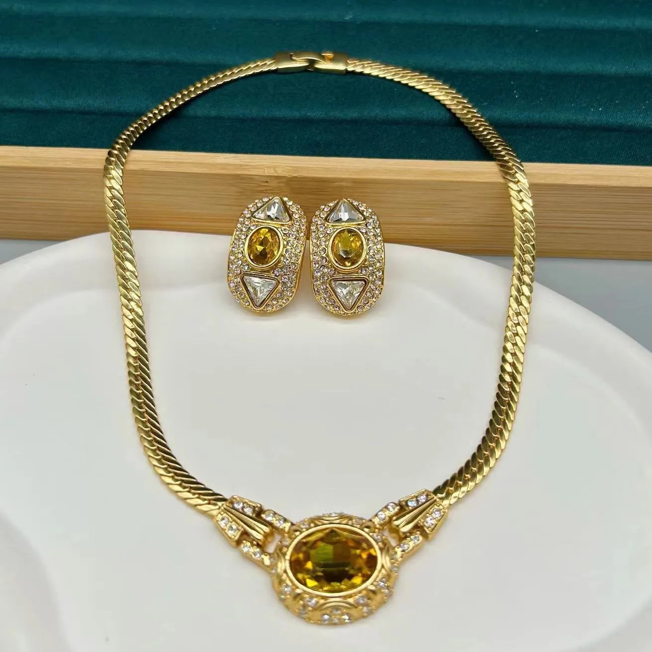 Ketten Vintage Smart Topaz Kette Halskette für Frauen_voghion.com