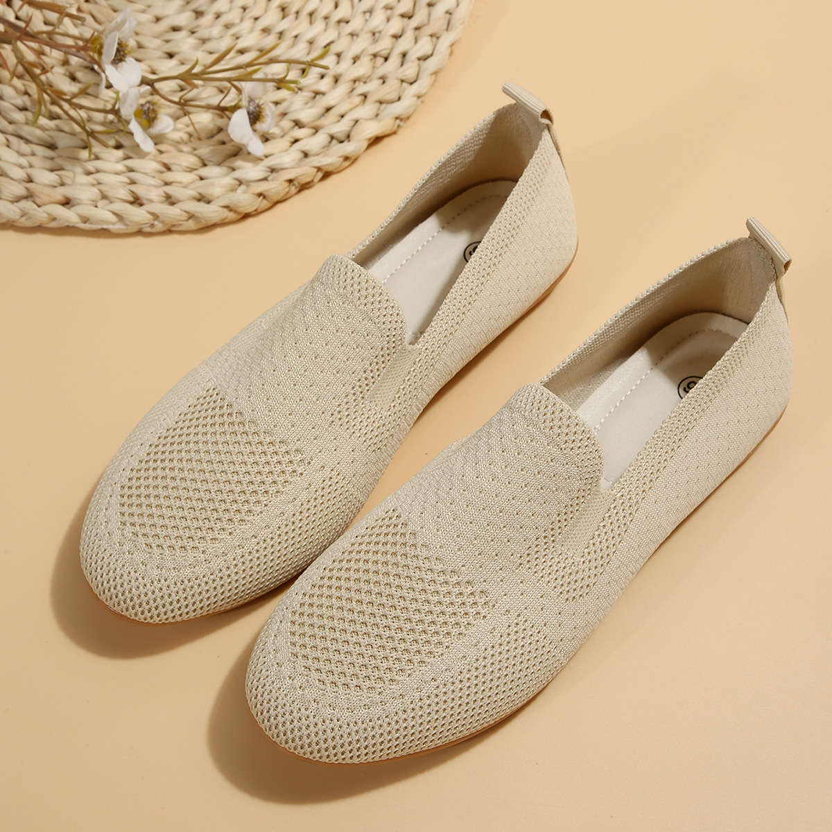 Damenmode flacher Mund fliegende Strick-Low-Top-Einzelschuhe Damen neue gestrickte runde Kopf Set Füße faule Müßiggänger_voghion.com