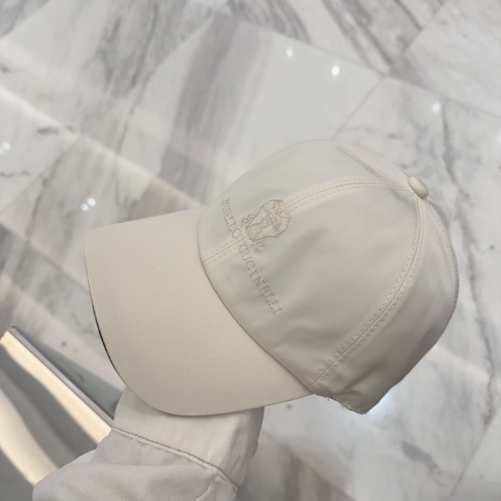 Brunello Four Seasons Beige Universal Baseball Cap_voghion.com